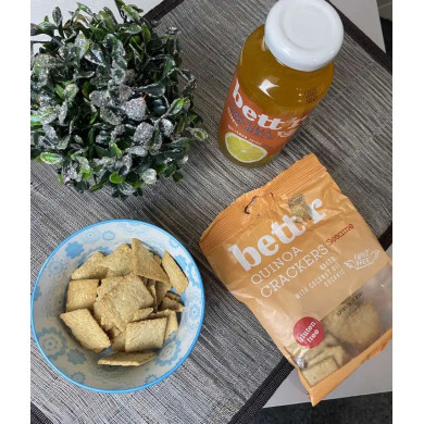 Des crackers vegan, bio et sans gluten à partager lors d'un apéritif